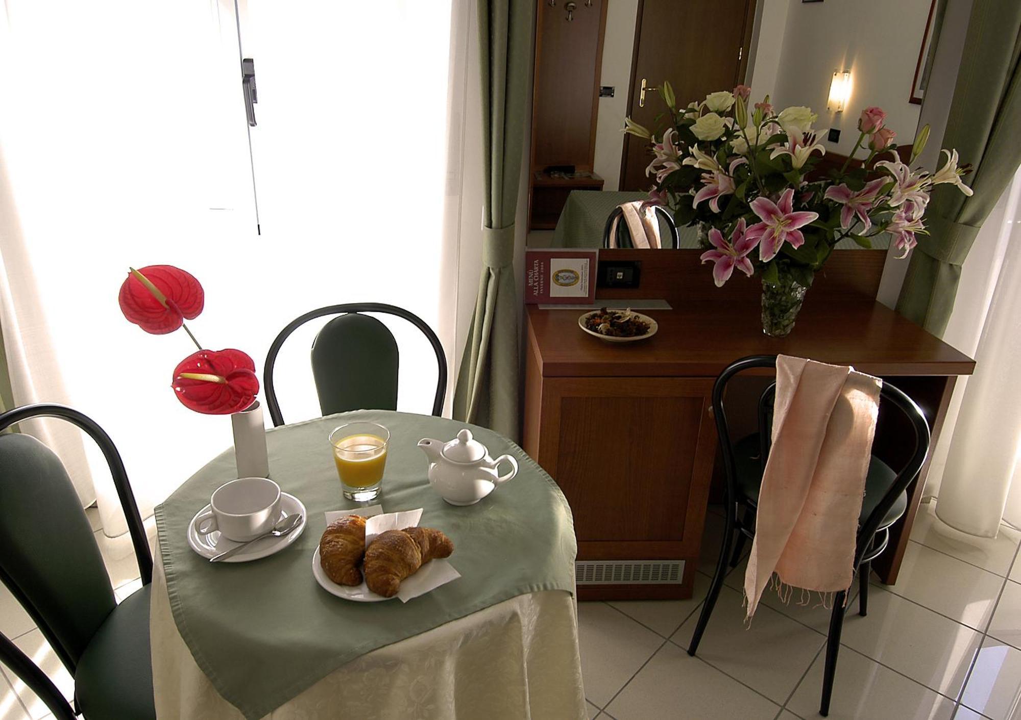 Hotel Dore Milan Exterior photo